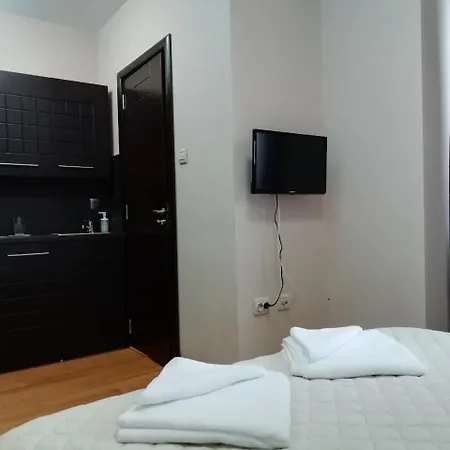 מלון Cityhome 3*