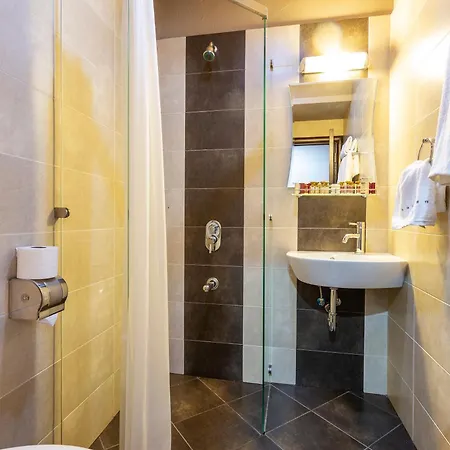 Ξενοδοχείο Cityhome 3*