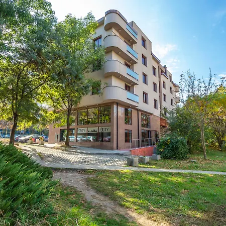 Hotel Cityhome 3*